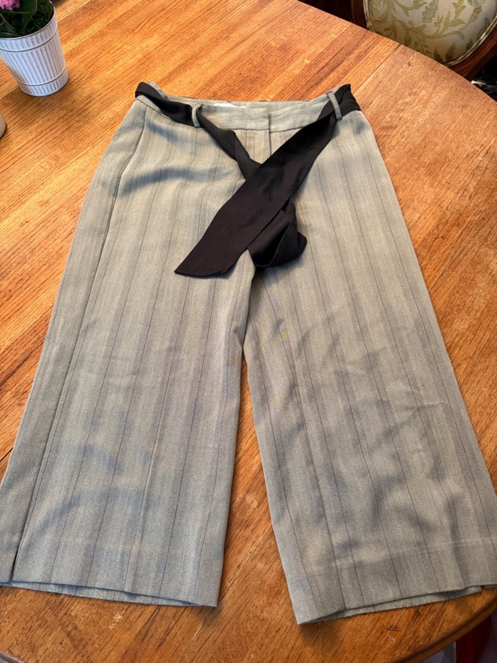 White House Black Market Gray Pinstripe Cropped Wide-Leg Pants with Black Tie